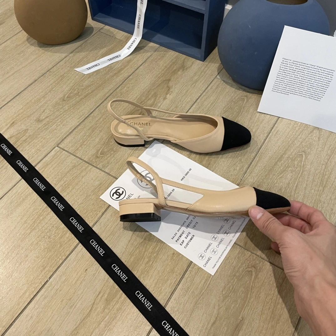 3h1958 G31319 Y50006 C8378 Heel height： 1.5CM item:ET-X234E0779W